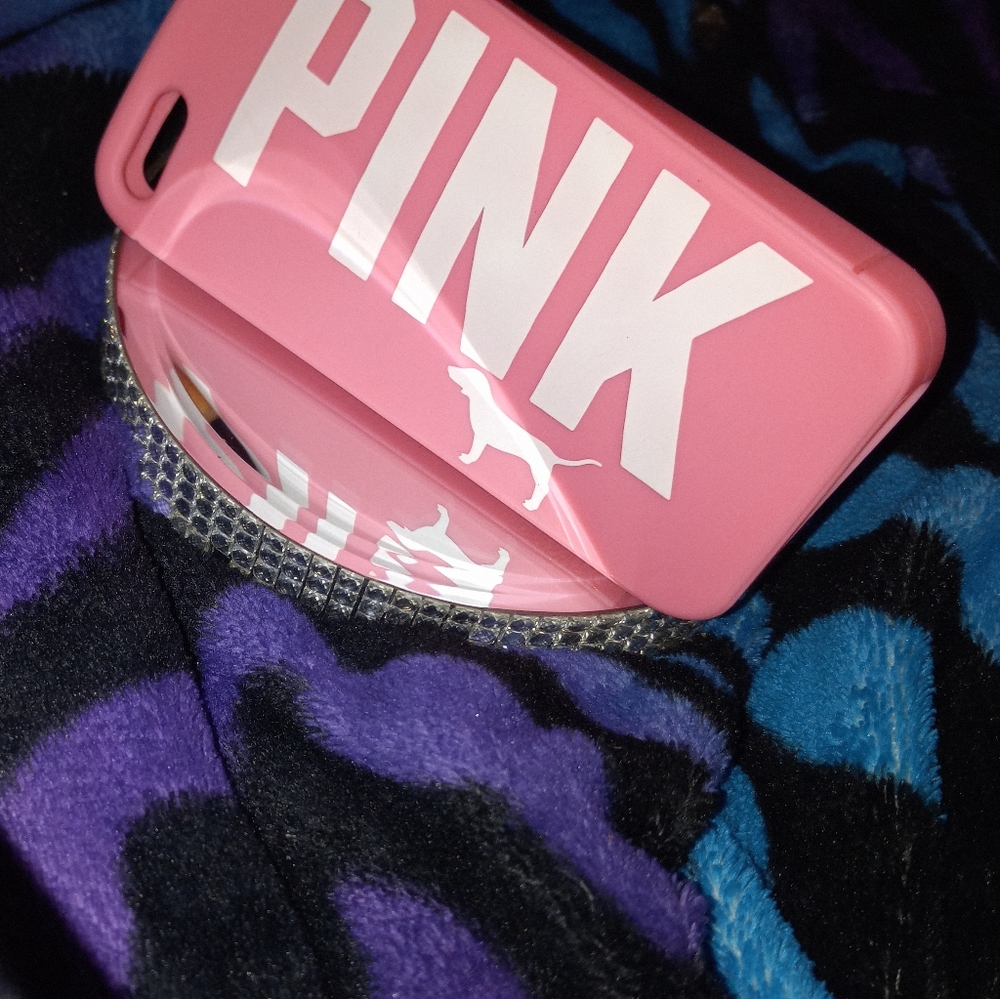 NWOT Silicone PINK Brand I Phone Phone Skin Pink and White - Picture 2 of 11